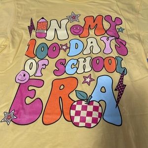Teacher 100 days of school Shirt Small